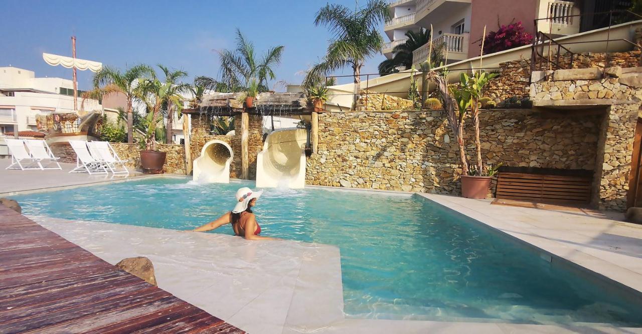 Hotel Alba Seleqtta Lloret de Mar Exterior foto